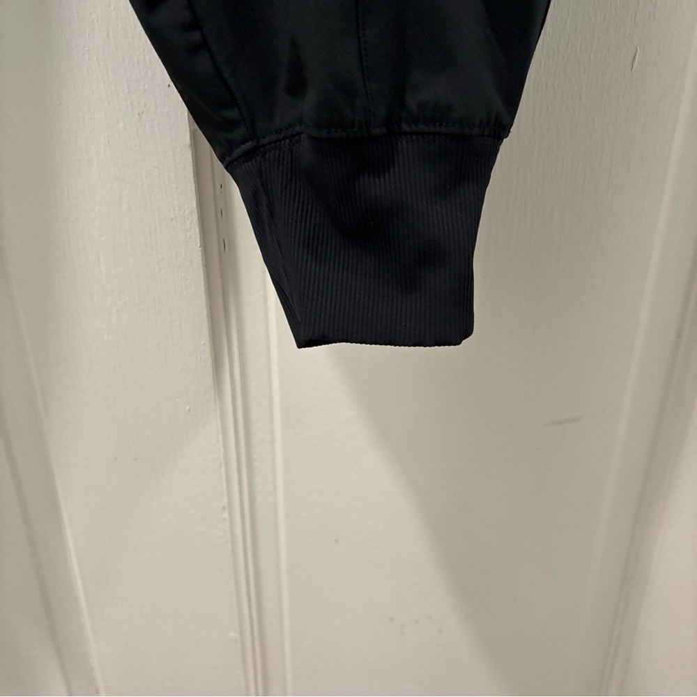 Abercrombie & Fitch Women’s Traveler Joggers Size XL Black Elastic Waist EUC - Picture 5 of 7